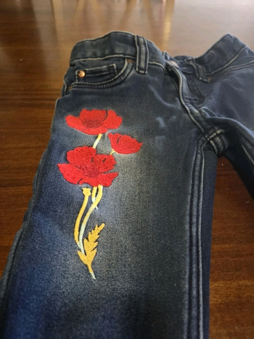Osh Kosh 5t Jeans With Embroidered Flowers, Adjustable Waist